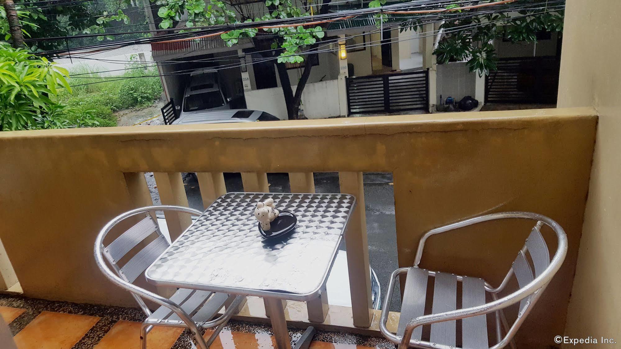 Bed and Breakfast Casa Amapola Manila Taguig Zewnętrze zdjęcie